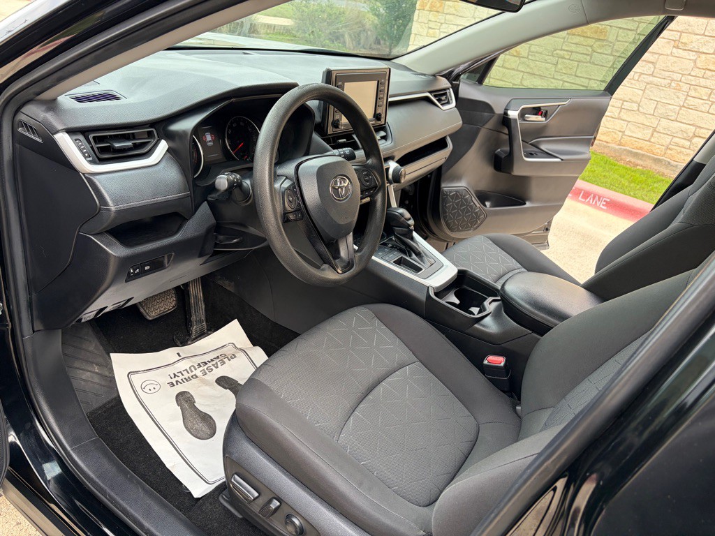2021 Toyota Rav4 Image 8