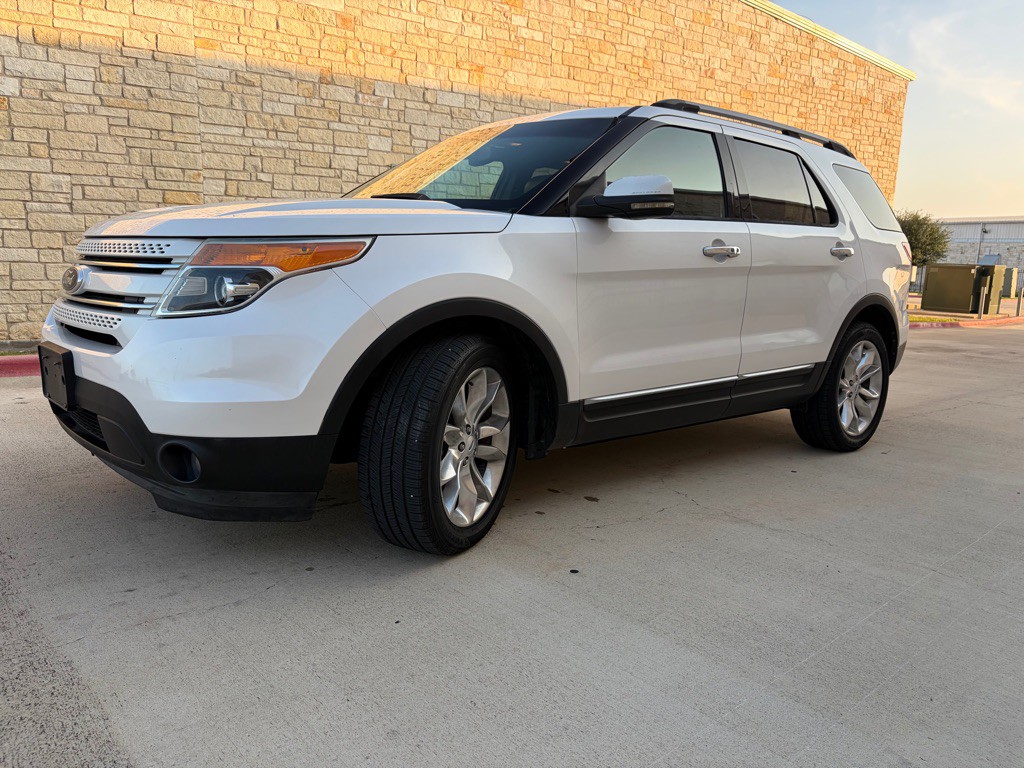 2013 Ford Explorer Image 4