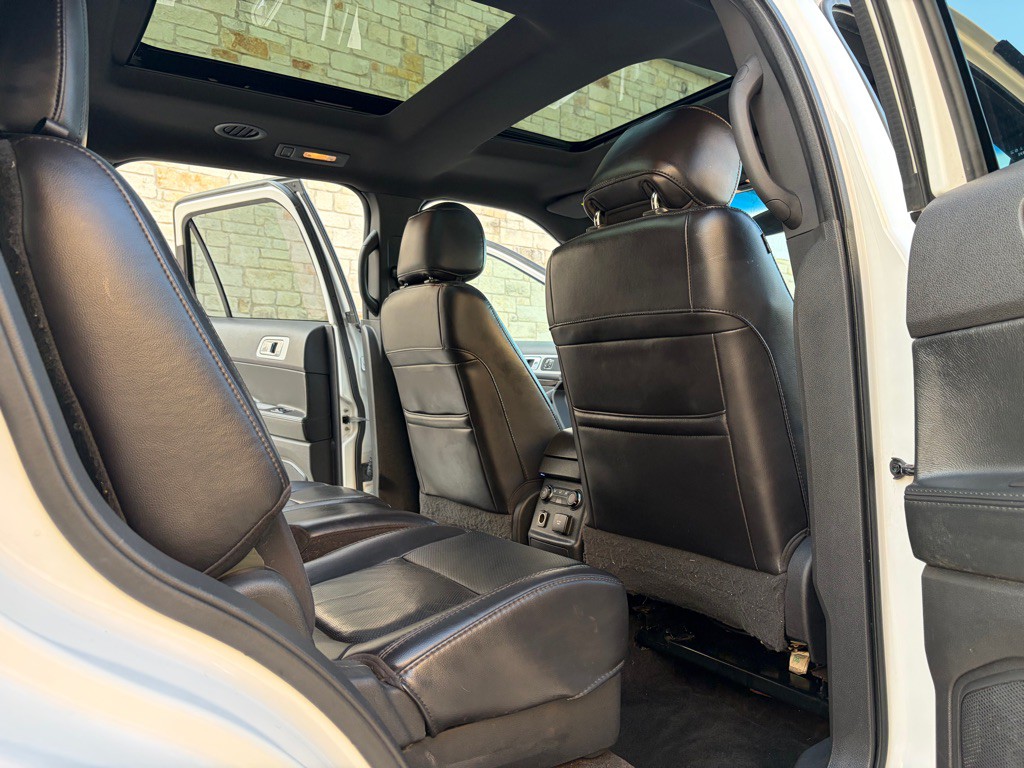 2013 Ford Explorer Image 6