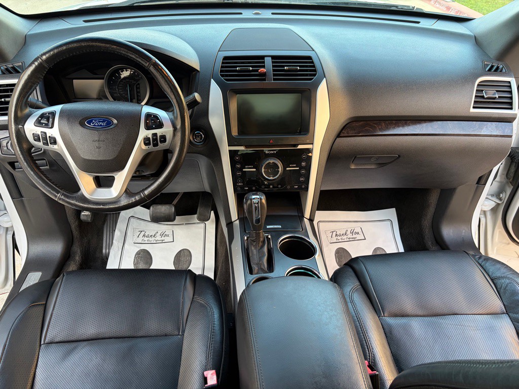 2013 Ford Explorer Image 10