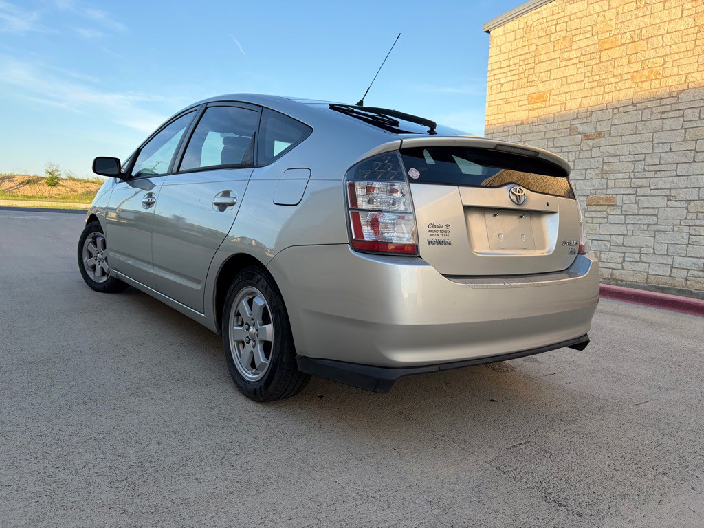 2005 Toyota Prius Image 3