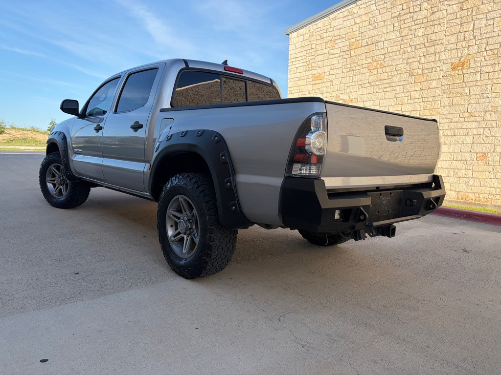 2014 Toyota Tacoma Image 3