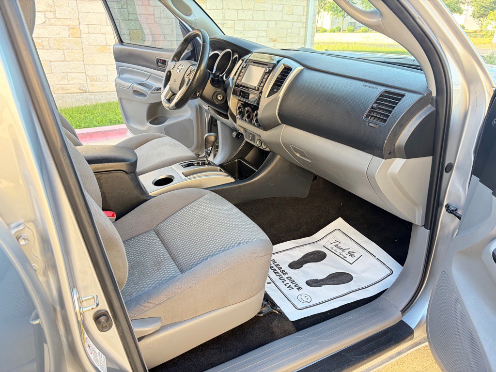 2014 Toyota Tacoma Image 5