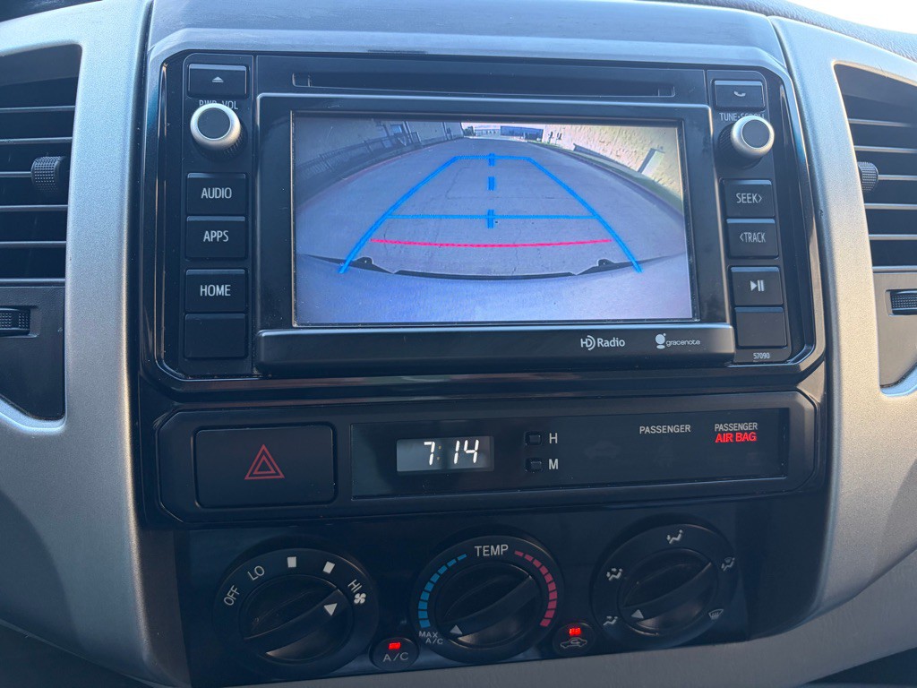 2014 Toyota Tacoma Image 11