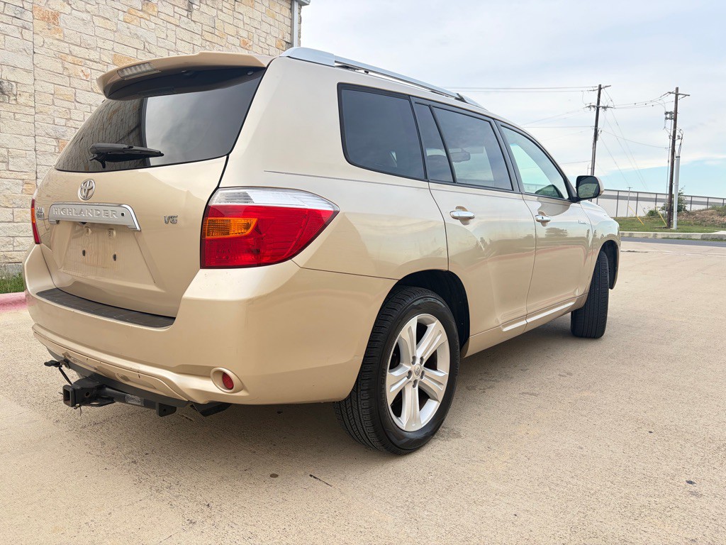 2008 Toyota Highlander Image 2