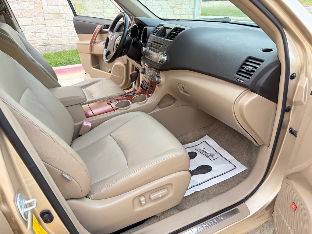 2008 Toyota Highlander Image 5