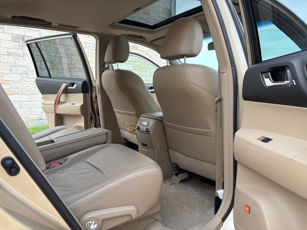 2008 Toyota Highlander Image 6