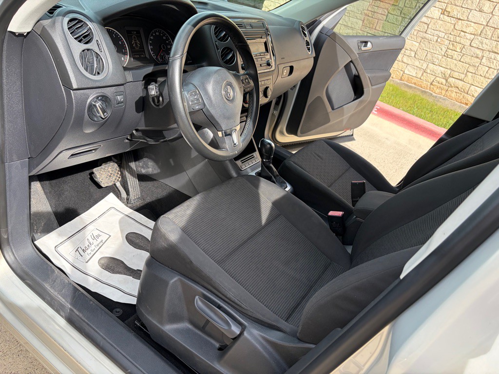 2013 Volkswagen Tiguan Image 8