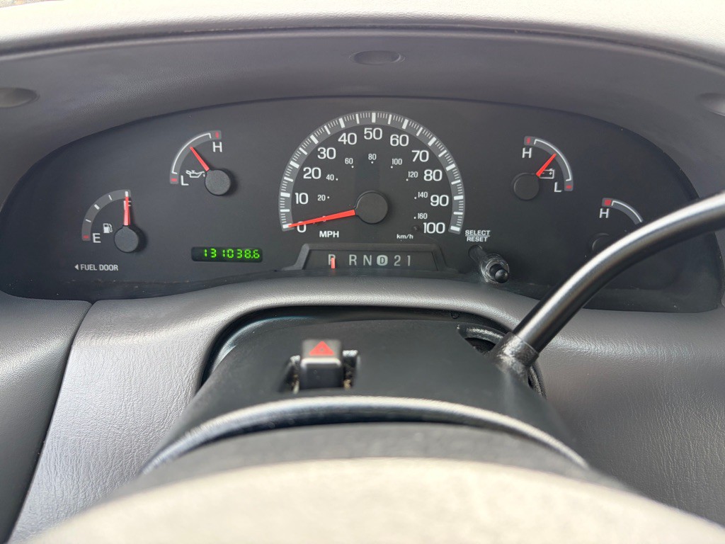 2003 Ford F-150 Image 11