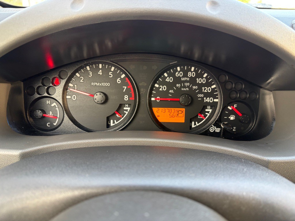 2011 Nissan Xterra Image 10