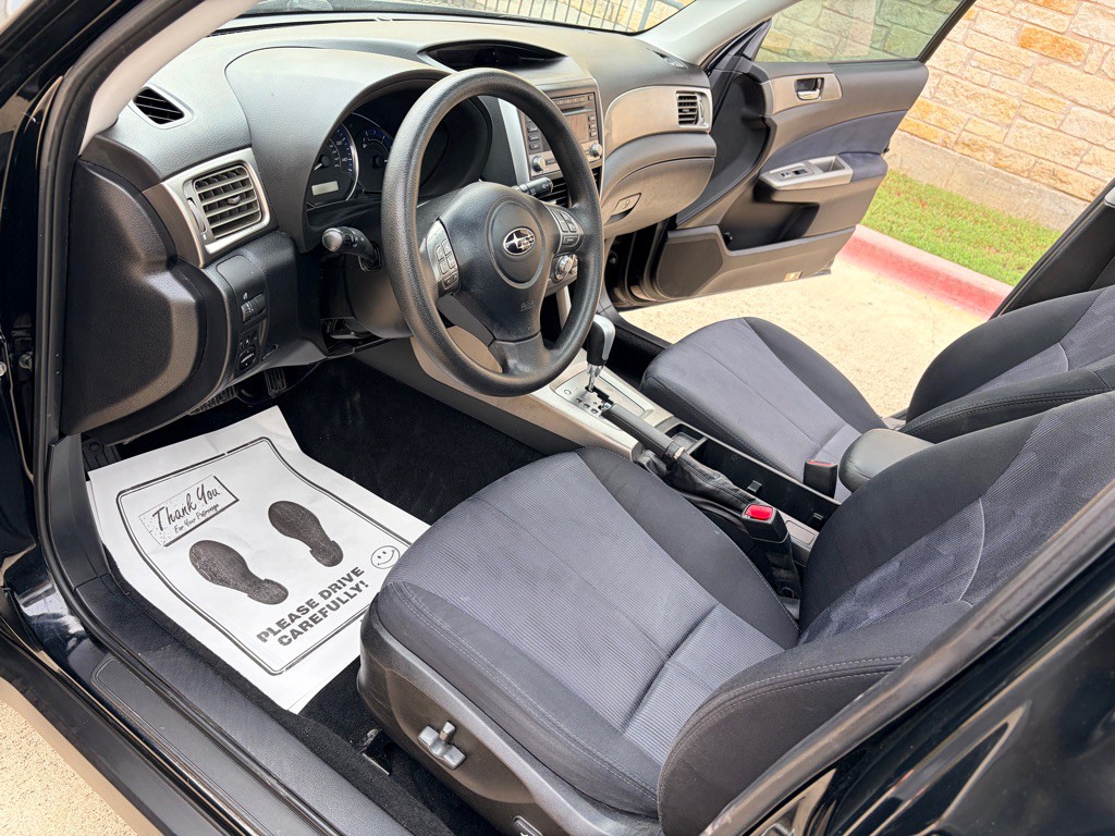 2010 Subaru Forester Image 8