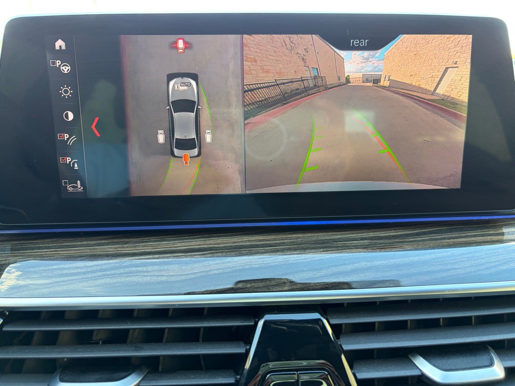 2019 BMW 5 Series Image 11