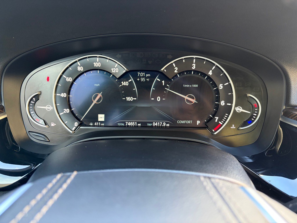 2019 BMW 5 Series Image 15