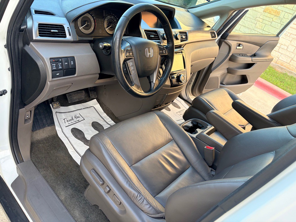 2014 Honda Odyssey Image 8