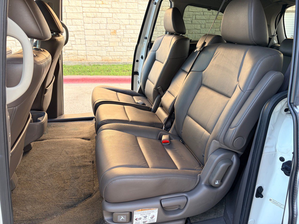 2014 Honda Odyssey Image 9