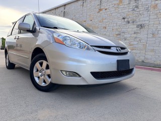 Image for 2008 Toyota Sienna XLE ID: 7605674