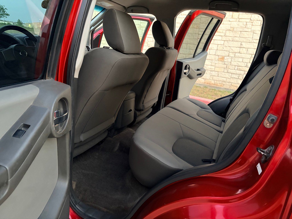 2011 Nissan Xterra Image 7