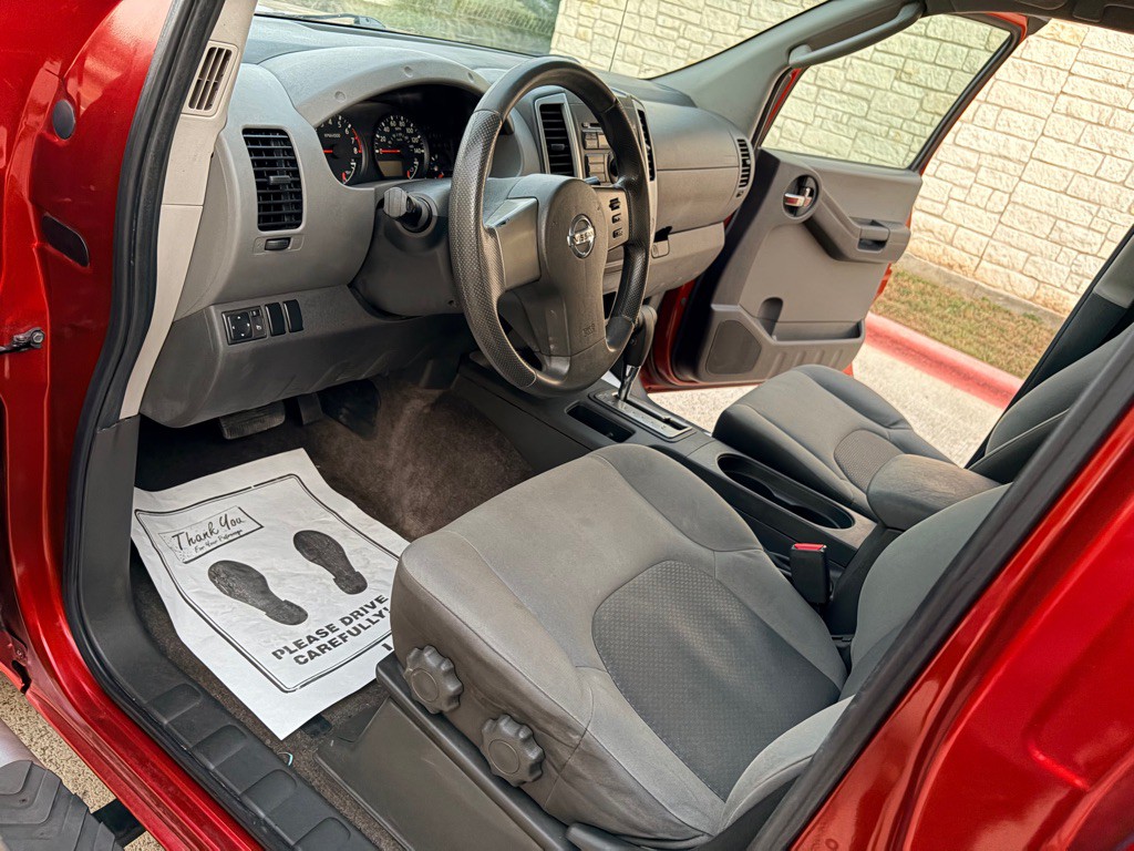 2011 Nissan Xterra Image 8