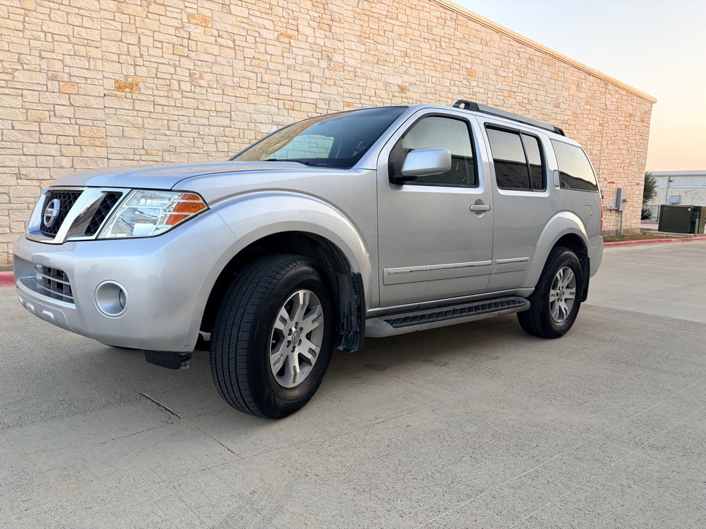 2012 Nissan Pathfinder Image 4