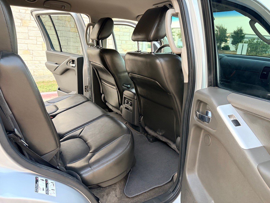 2012 Nissan Pathfinder Image 7