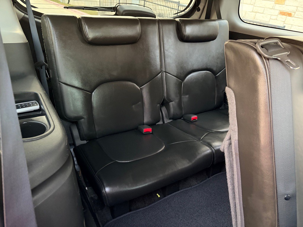 2012 Nissan Pathfinder Image 8