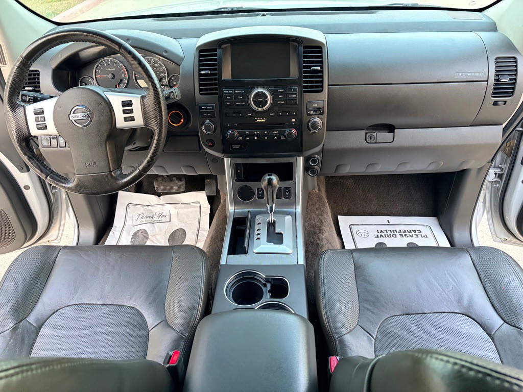 2012 Nissan Pathfinder Image 9