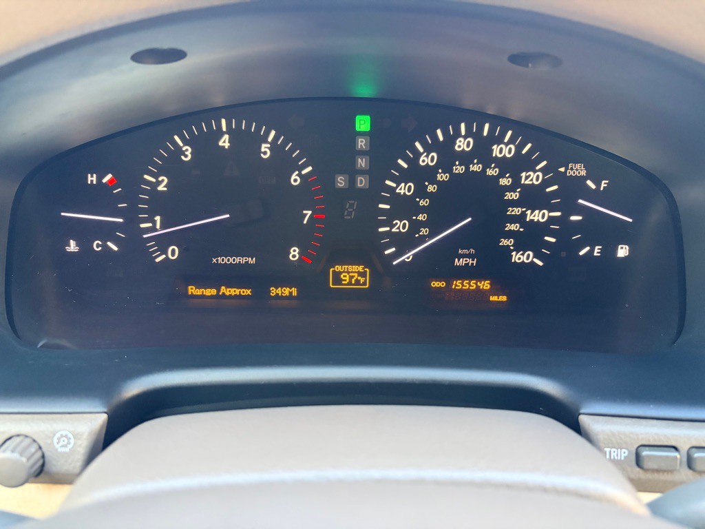 2004 Lexus LS Image 13