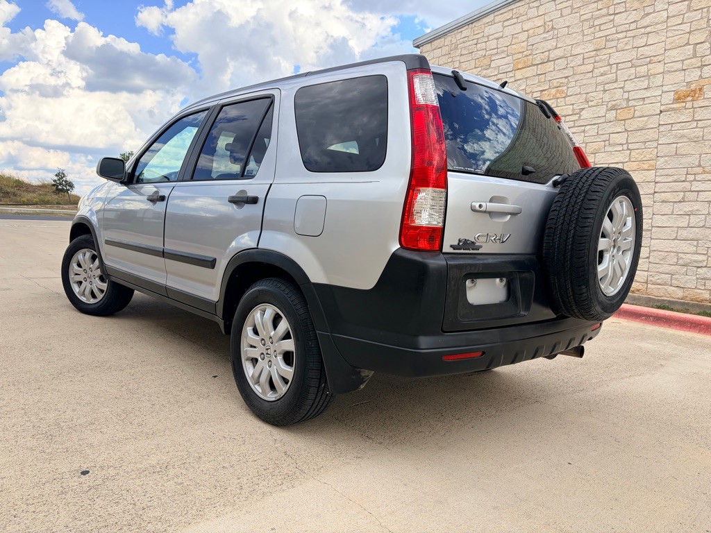 2005 Honda CR-V Image 3