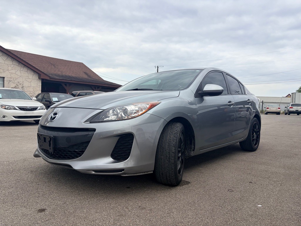2013 Mazda Mazda3 Image 4