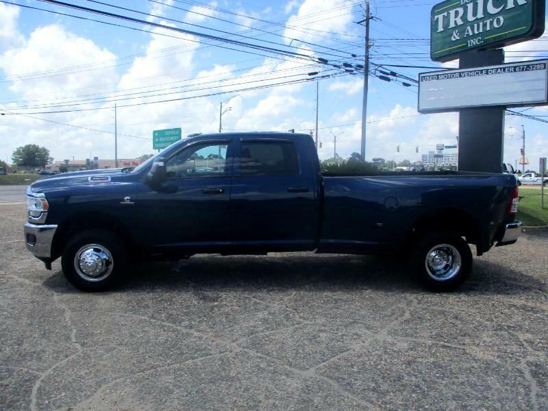 2024 RAM 3500 Image 2