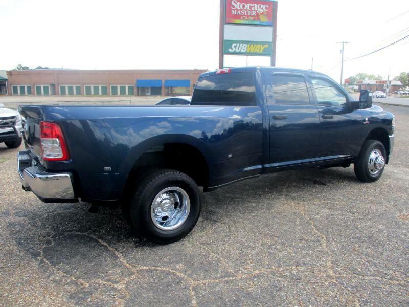 2024 RAM 3500 Image 5