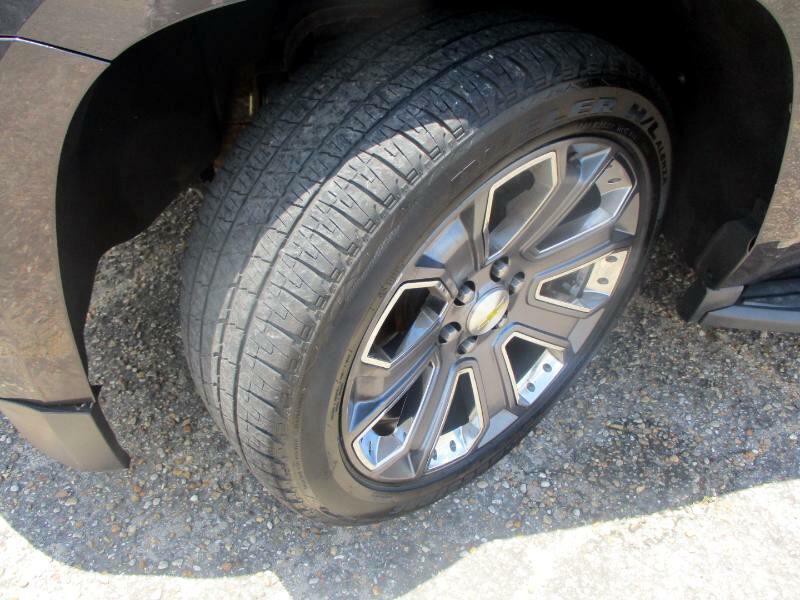 2015 Chevrolet Tahoe Image 16