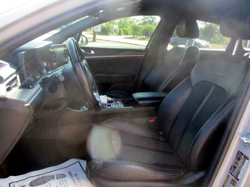 2021 Kia K5 Image 12