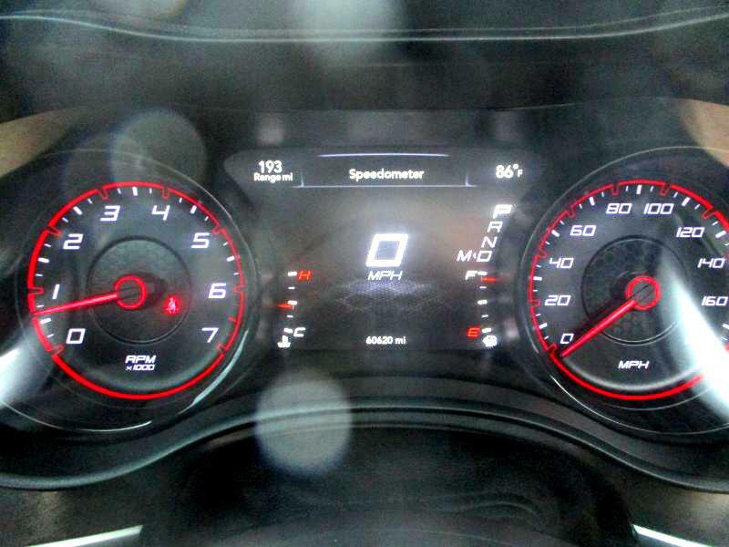 2017 Dodge Charger Image 17