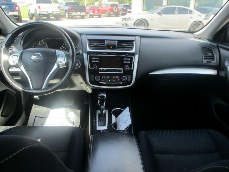 2018 Nissan Altima Image 9
