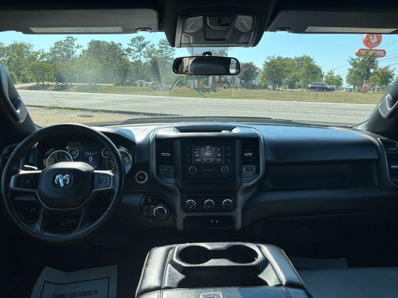 2022 RAM 1500 Image 9