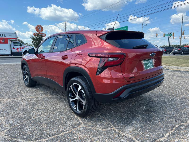 2024 Chevrolet Trax Image 3