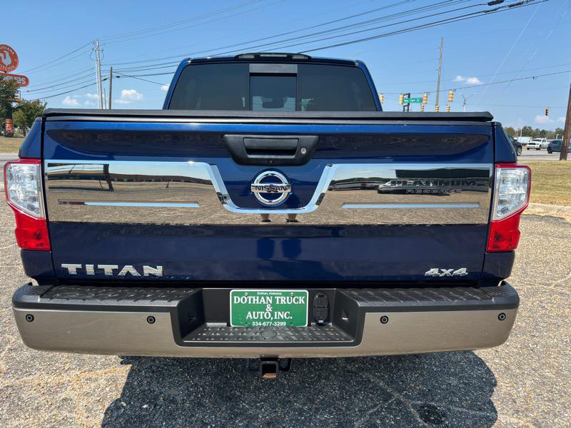 2018 Nissan Titan Image 4