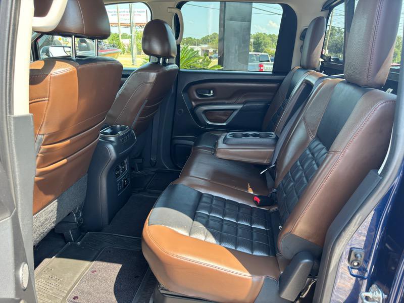 2018 Nissan Titan Image 13
