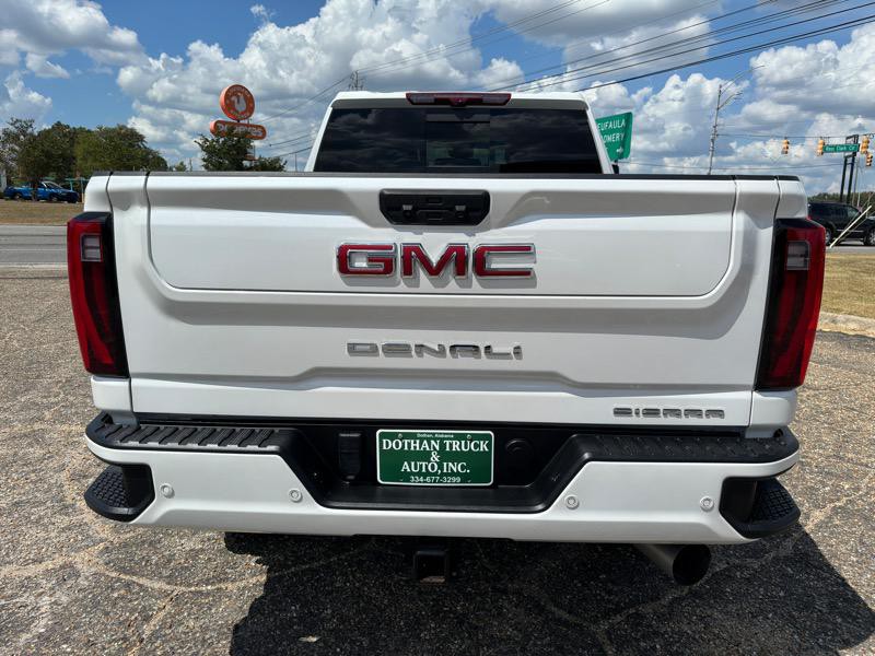 2024 GMC Sierra 2500 Image 4