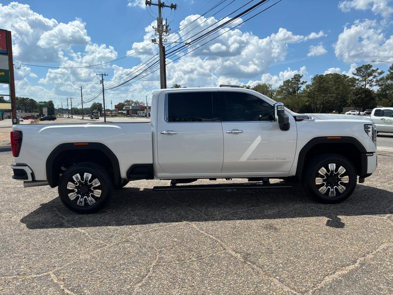2024 GMC Sierra 2500 Image 6