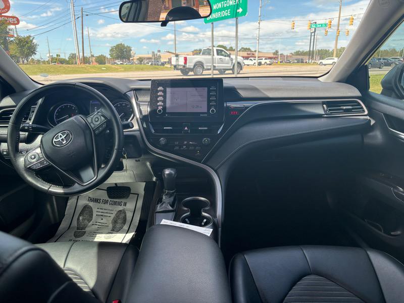 2021 Toyota Camry Image 9