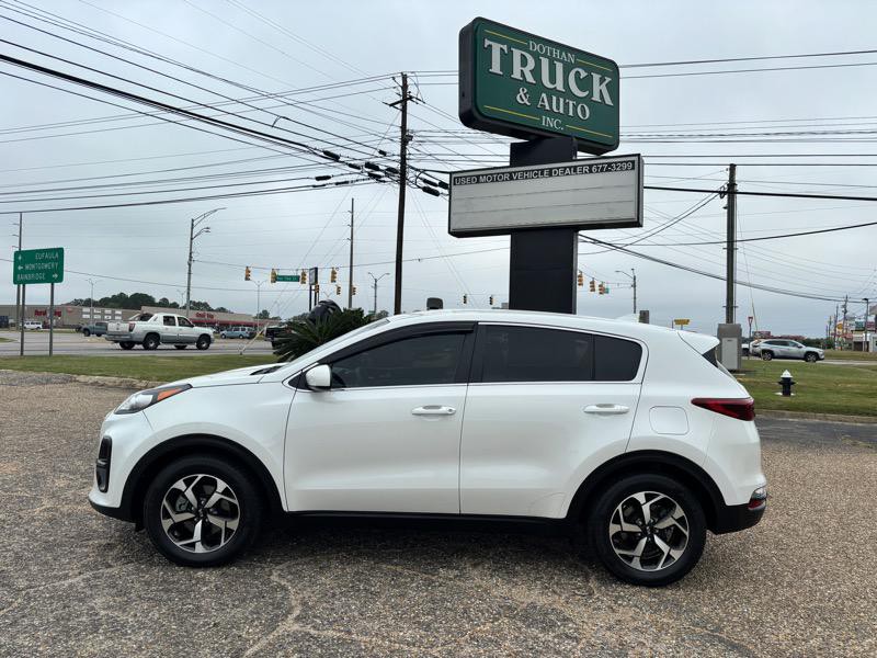 2021 Kia Sportage Image 2