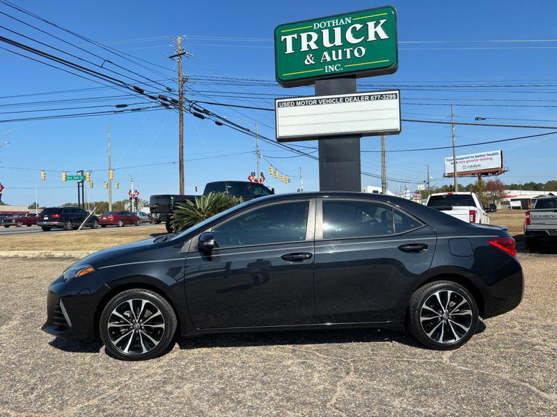 2019 Toyota Corolla Image 2
