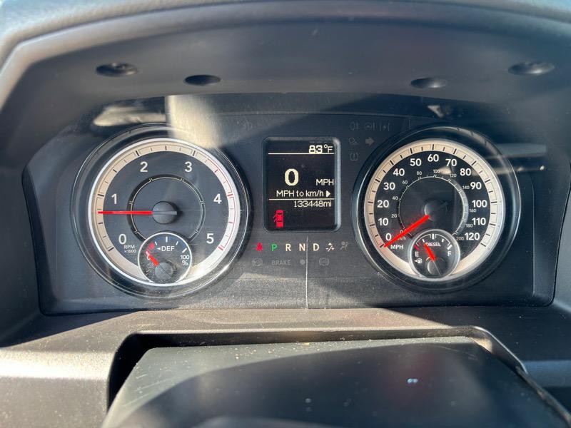 2018 RAM 3500 Image 12