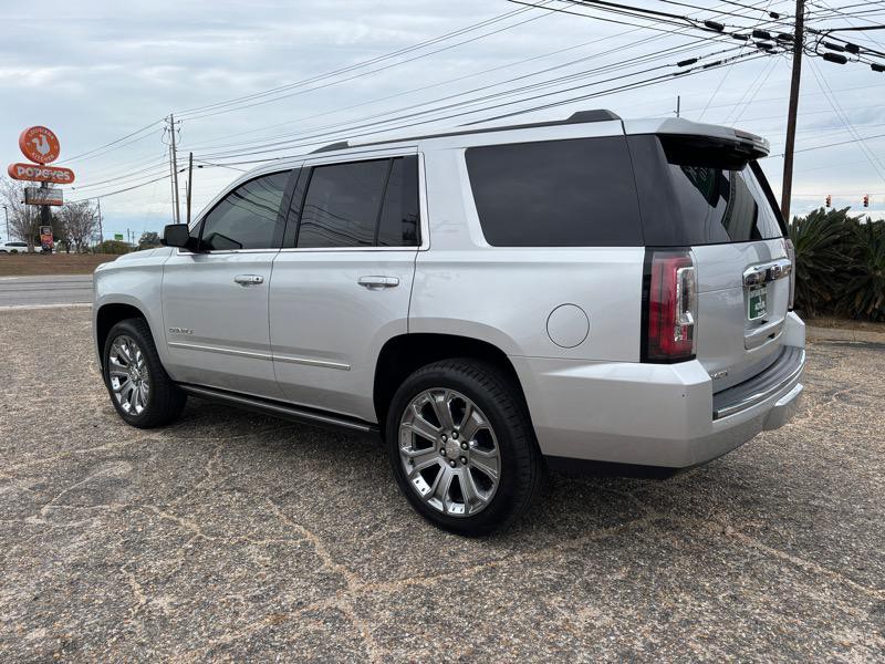 2016 GMC Yukon Image 3