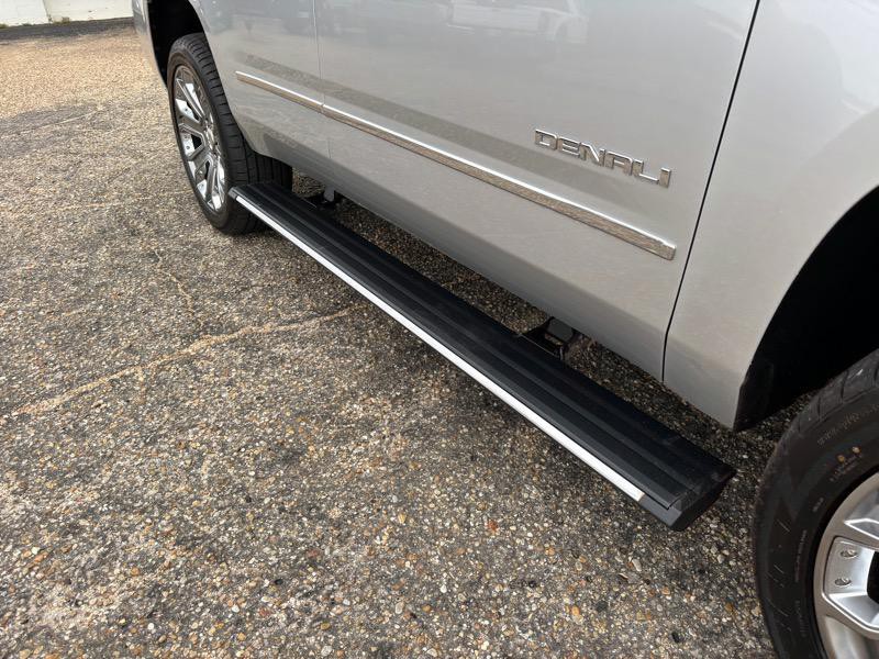 2016 GMC Yukon Image 19