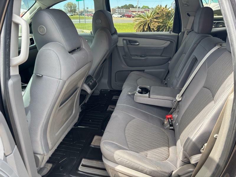 2015 Chevrolet Traverse Image 13