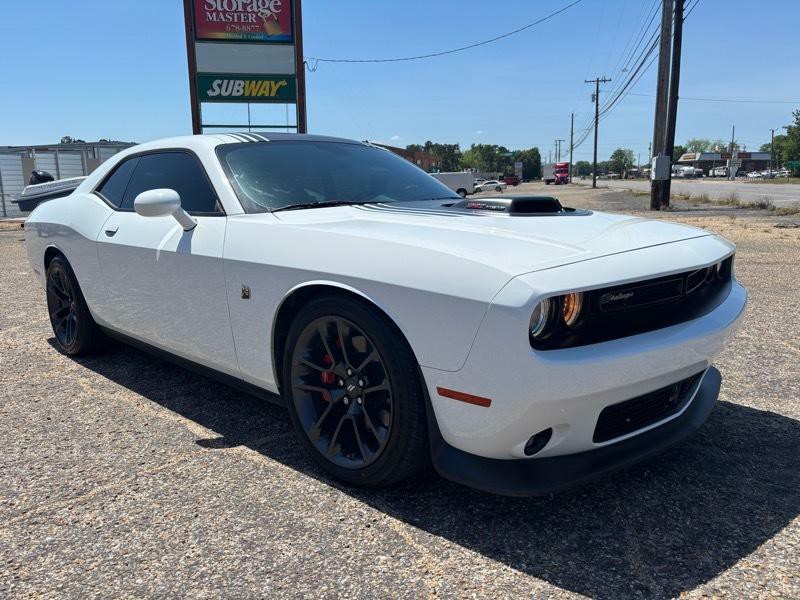 2022 Dodge Challenger Image 7