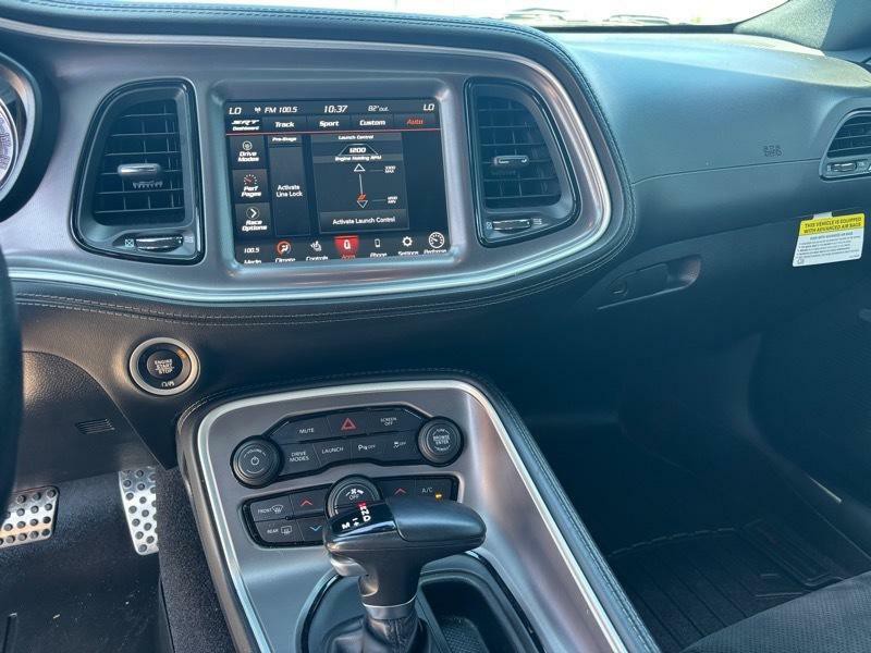 2022 Dodge Challenger Image 10